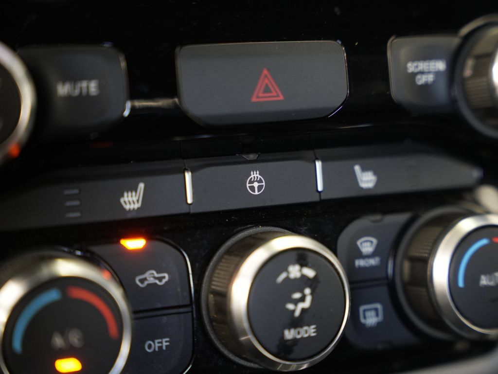Used 2019 RAM 1500 Big Horn AWD/4WD image 26