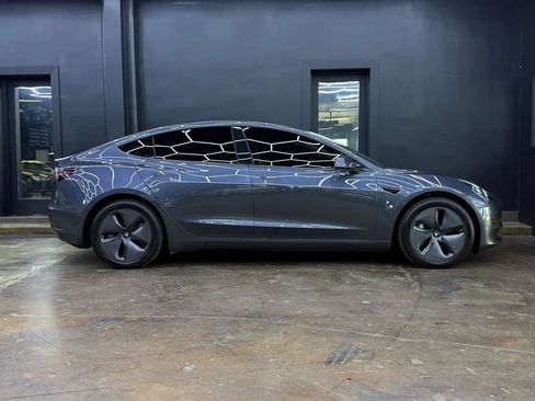 Used 2019 Tesla Model 3 Long Range AWD/4WD image 26
