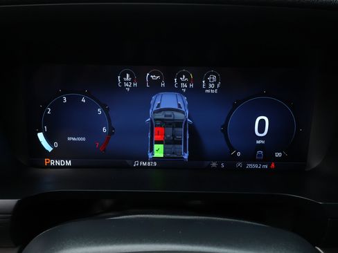 Used 2025 Ford F150 XLT w/ Equipment Group 301A Standard RWD image 16