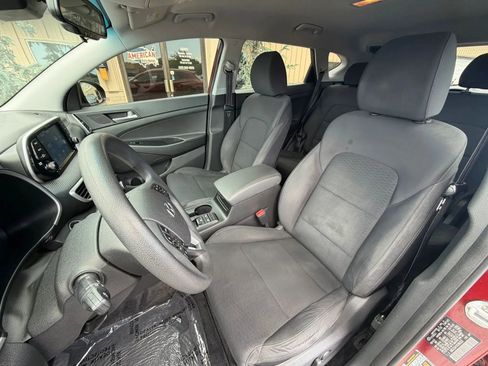 Used 2019 Hyundai Tucson Value FWD image 17