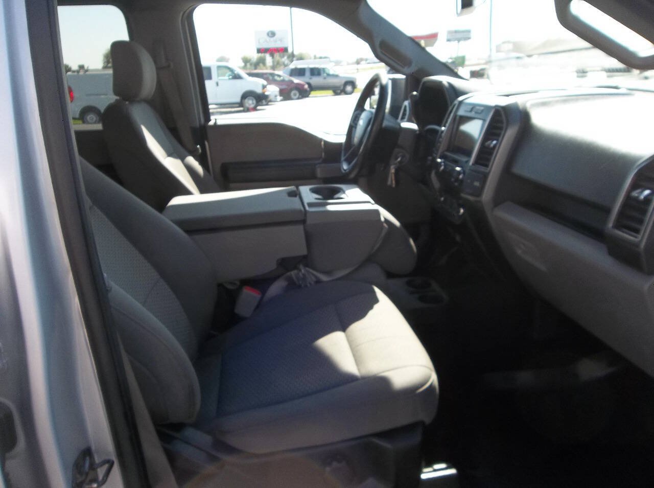 Used 2019 Ford F150 XLT w/ Equipment Group 301A Mid AWD/4WD image 8