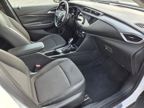 Used 2020 Buick Encore GX Preferred FWD image 9