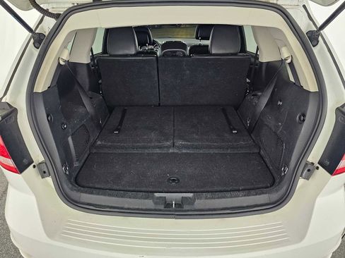 Used 2018 Dodge Journey GT image 16