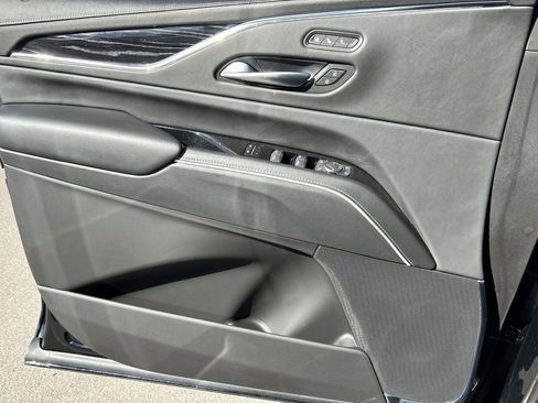 Used 2023 Cadillac Escalade Sport image 23