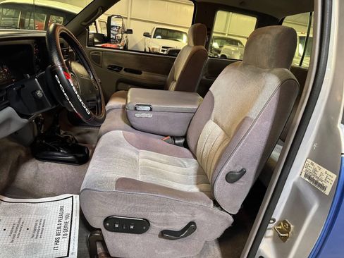 Used 1996 Dodge Ram 3500 Truck 4x4 Club Cab image 32