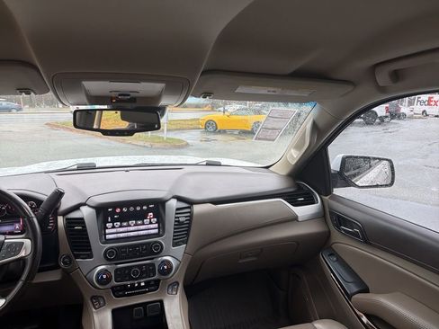 Used 2016 GMC Yukon SLT image 14