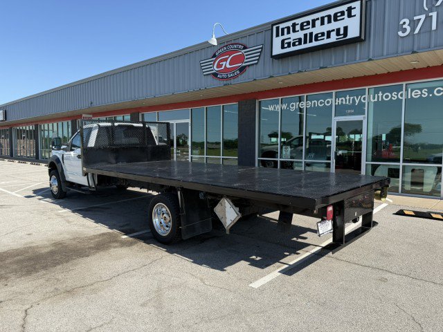 Used 2018 Ford F550 4x4 Regular Cab Super Duty image 5