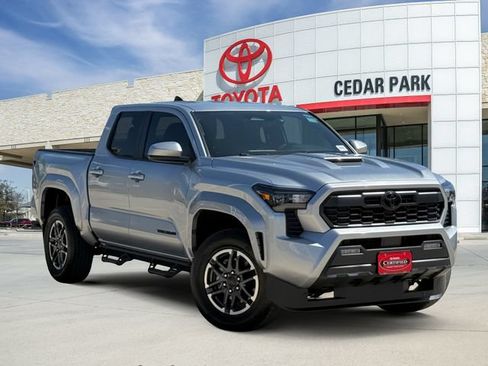 Used 2024 Toyota Tacoma TRD Sport AWD/4WD image 1