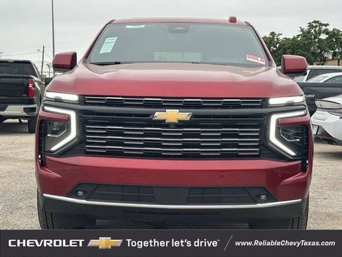New 2026 Chevrolet Suburban High Country w/ Sun And Tow Package RWD image 7