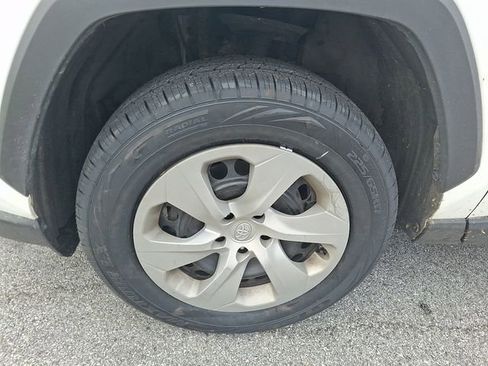 Certified 2023 Toyota RAV4 LE image 4