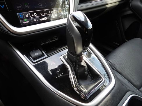 Used 2023 Subaru Outback Touring XT image 26