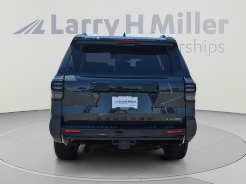 Certified 2026 Toyota 4Runner Platinum AWD/4WD image 4