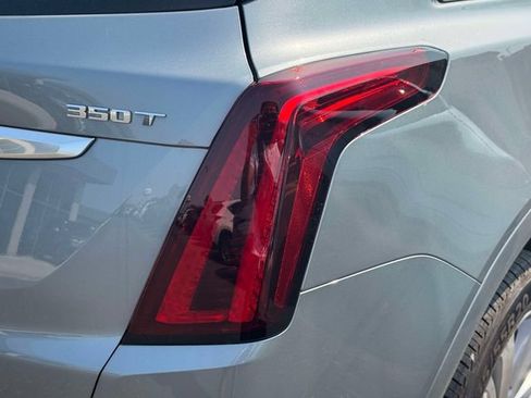 Used 2023 Cadillac XT5 Premium Luxury FWD image 13