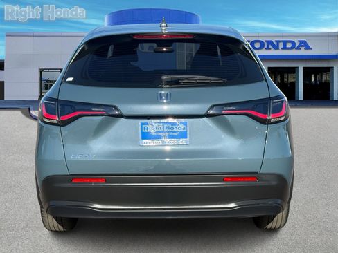 Used 2025 Honda HR-V LX image 7