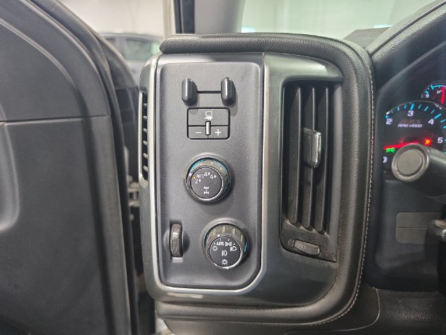 Used 2017 Chevrolet Silverado 1500 LTZ Z71 w/ LTZ Plus Package AWD/4WD image 12