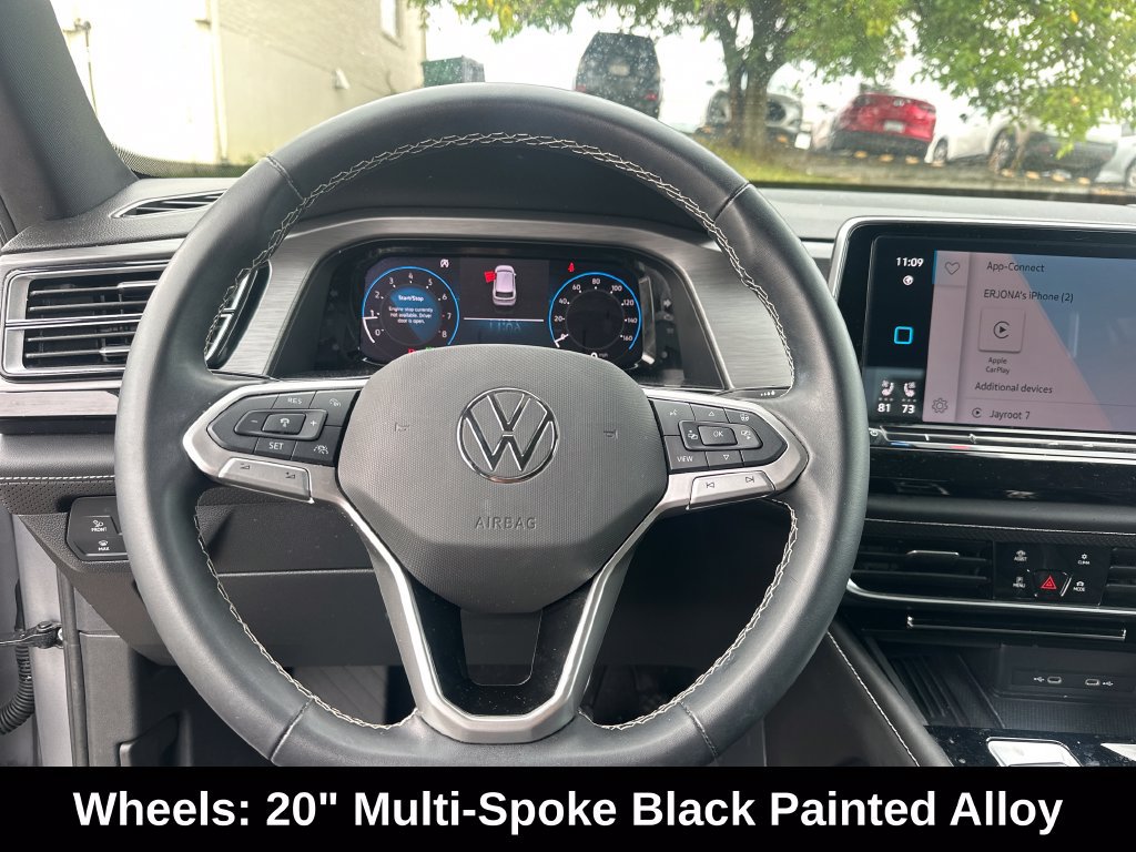 Used 2025 Volkswagen Atlas Cross Sport SE w/ Panoramic Sunroof Package AWD/4WD image 15