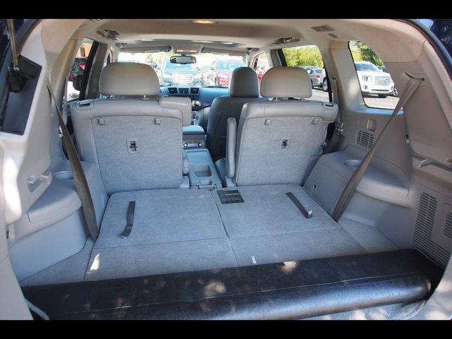 Used 2012 Toyota Highlander SE w/ Tow Pkg AWD/4WD image 19