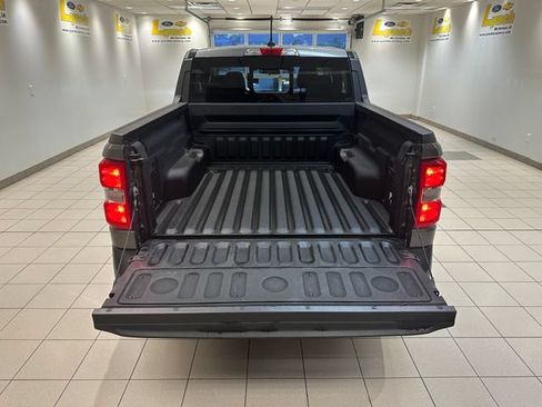 Used 2022 Ford Maverick XLT FWD image 17