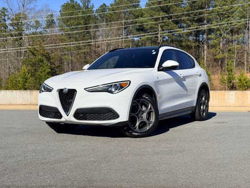 Used 2022 Alfa Romeo Stelvio Ti w/ Active Assist Plus Package AWD/4WD image 1