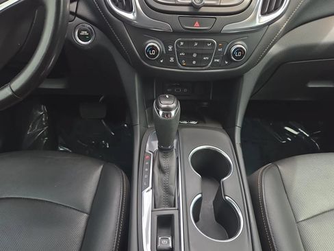 Used 2021 Chevrolet Equinox Premier w/ Redline Edition FWD image 18