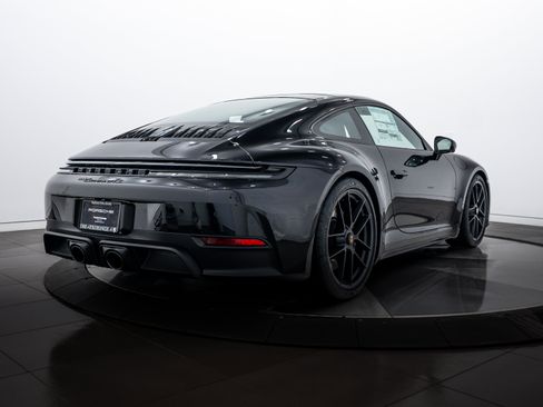 New 2026 Porsche 911 Carrera GTS image 7