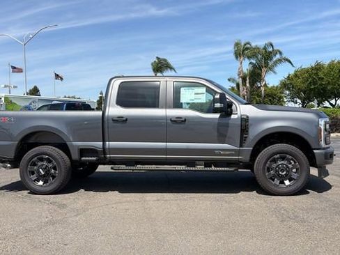 New 2026 Ford F250 XL w/ STX Appearance Package AWD/4WD image 2