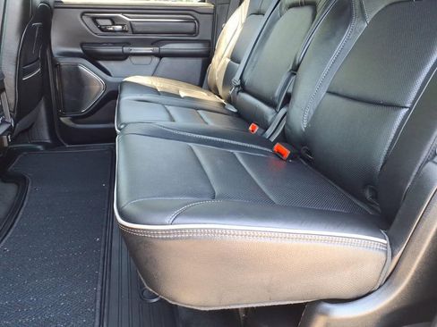 Used 2024 RAM 1500 Limited AWD/4WD image 16