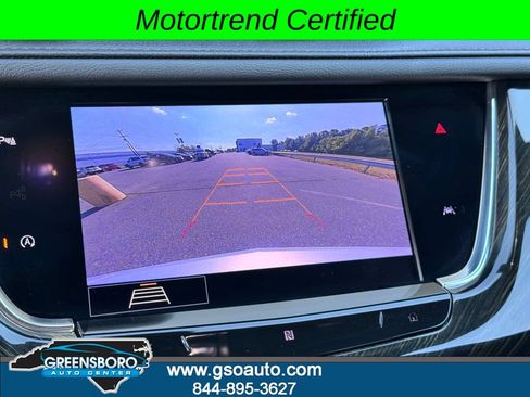 Used 2020 Cadillac XT6 Premium Luxury FWD image 16