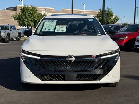 New 2026 Nissan Sentra SR FWD image 10