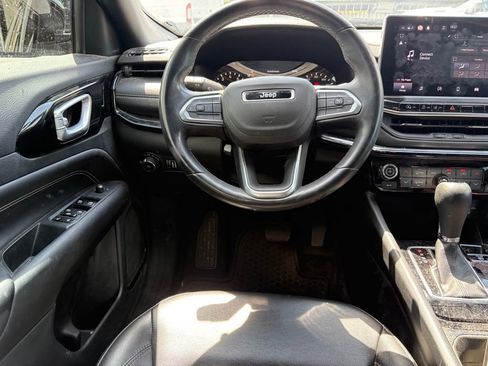 Certified 2022 Jeep Compass Latitude w/ Convenience Group FWD image 7