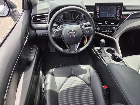 Used 2024 Toyota Camry SE FWD image 7