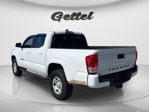 Used 2017 Toyota Tacoma SR RWD image 7