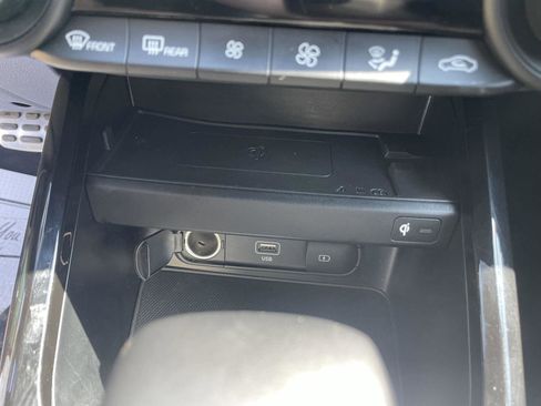Used 2023 Kia Forte GT FWD image 18