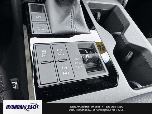 Used 2025 Toyota Land Cruiser image 24