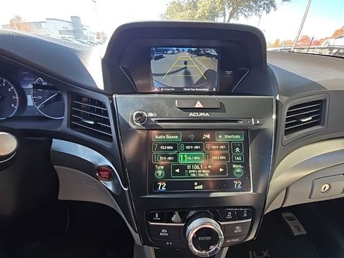 Used 2017 Acura ILX image 24