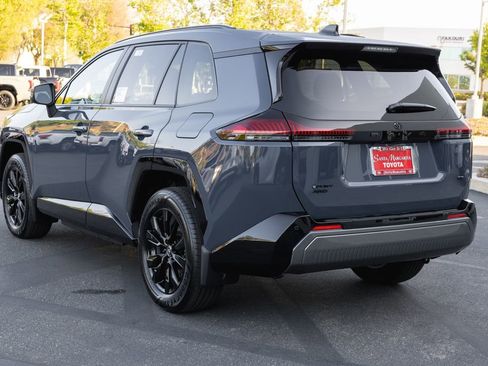 New 2026 Toyota RAV4 SE image 7