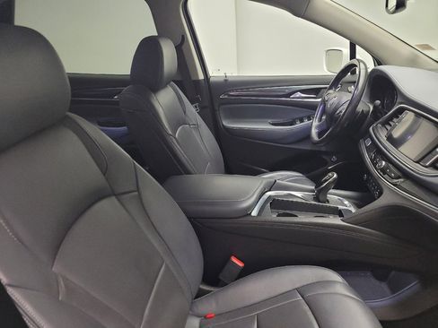 Used 2019 Buick Enclave Essence AWD/4WD image 21