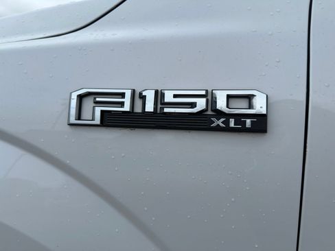 Used 2016 Ford F150 XLT AWD/4WD image 27