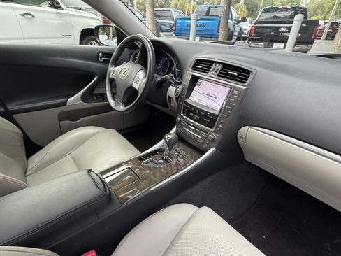 Used 2012 Lexus IS 350 w/ Premium Pkg Value Edition RWD image 46