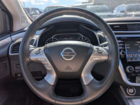 Used 2018 Nissan Murano SL w/ Moonroof Package AWD/4WD image 16