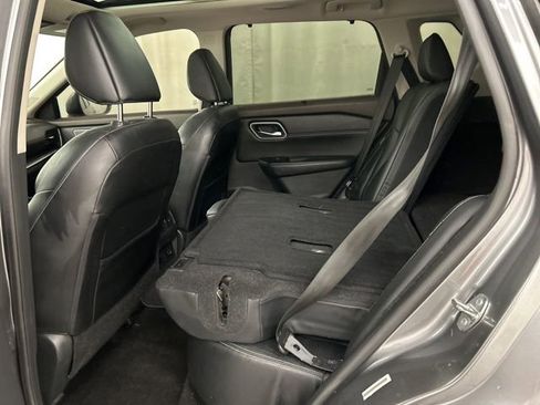 Used 2021 Nissan Rogue SL w/ Premium Package AWD/4WD image 24