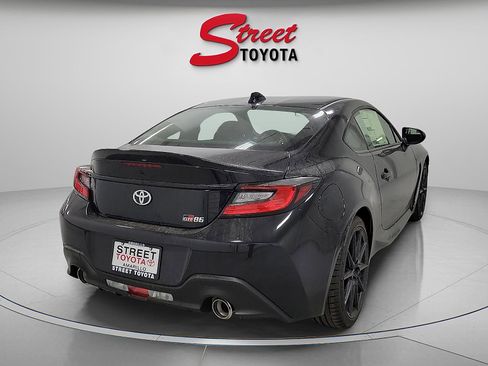 New 2026 Toyota GR86 Premium image 4