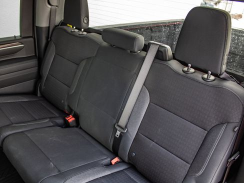 Used 2025 Chevrolet Silverado 2500 LT image 23