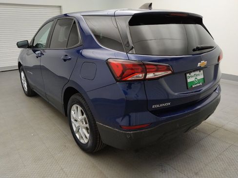 Used 2022 Chevrolet Equinox LS AWD/4WD image 6