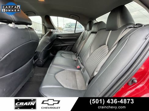 Used 2021 Toyota Camry SE image 25