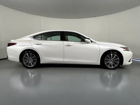 Used 2021 Lexus ES 250 w/ Premium Package AWD/4WD image 8