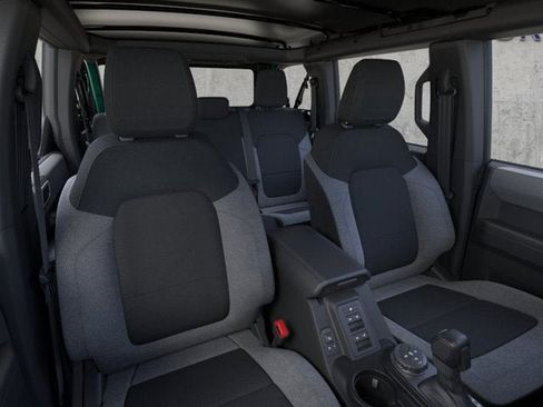 New 2025 Ford Bronco 4-Door image 10