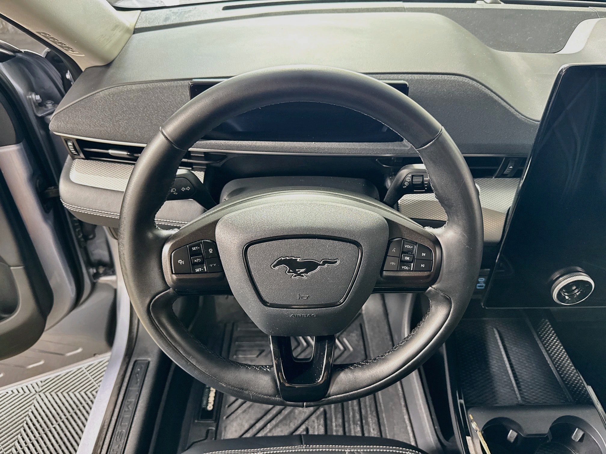 Used 2022 Ford Mustang Mach-E Select AWD/4WD image 15