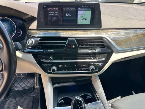 Used 2018 BMW 640i Gran Turismo xDrive AWD/4WD image 28
