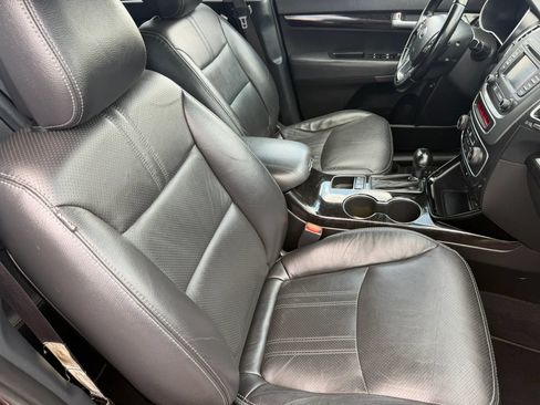 Used 2015 Kia Sorento EX AWD/4WD image 16